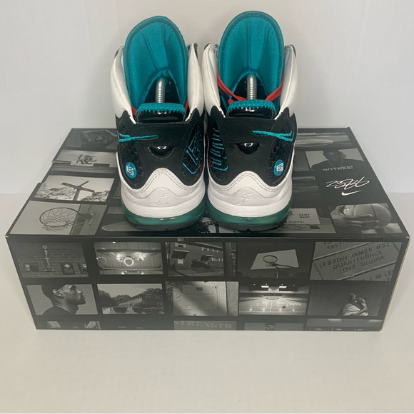 Nike LeBron 7 - Picture 3 of 4